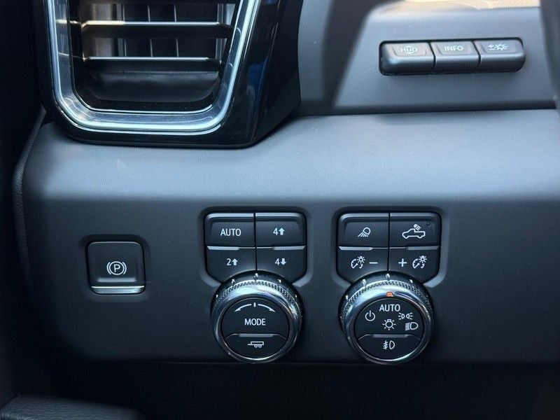2024 GMC Sierra 3500HD Denali