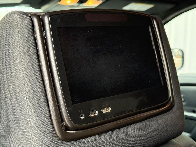 2019 Nissan Titan SV Crew Cab 4x4