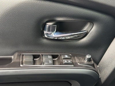 2019 Nissan Titan SV Crew Cab 4x4