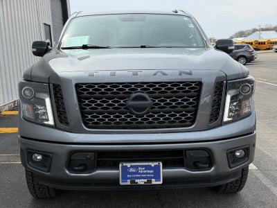 2019 Nissan Titan SV Crew Cab 4x4