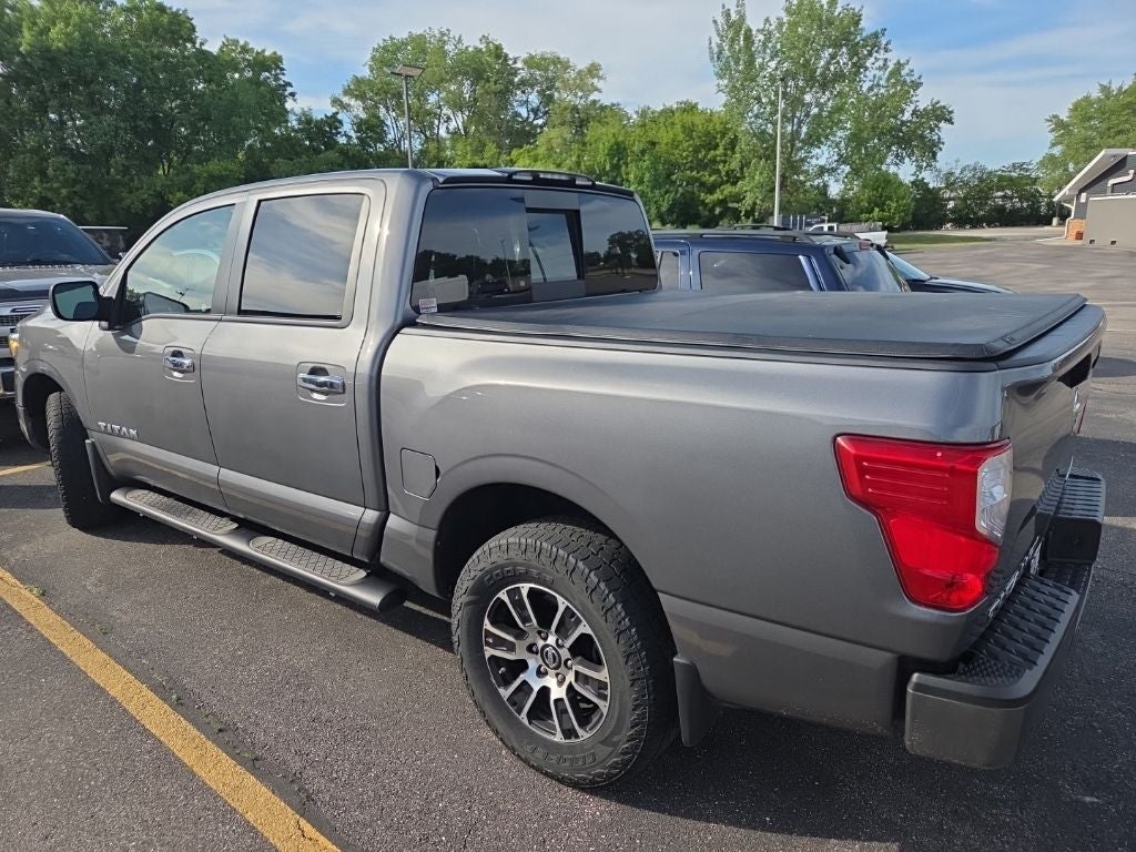 2021 Nissan Titan SV