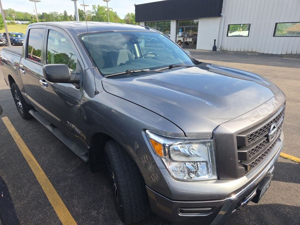 2021 Nissan Titan SV