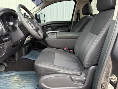 2017 Nissan Titan XD SV REGULAR CAB 4X4