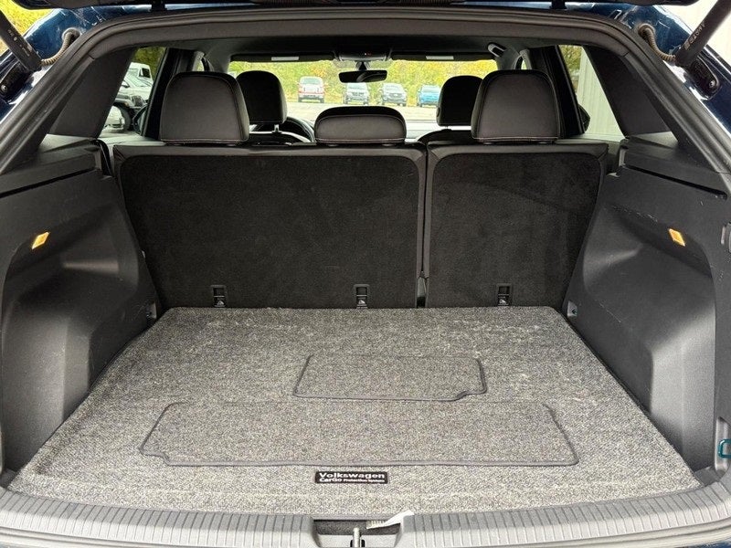 2023 Volkswagen Atlas Cross Sport 3.6L V6 SE w/Technology CERTIFIED NEAR Waukesha