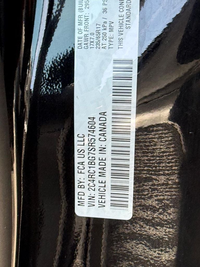 2025 Chrysler Pacifica Select