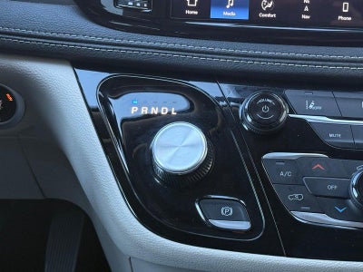 2024 Chrysler Pacifica Hybrid Select PHEV Certified Hybrid Near Madison