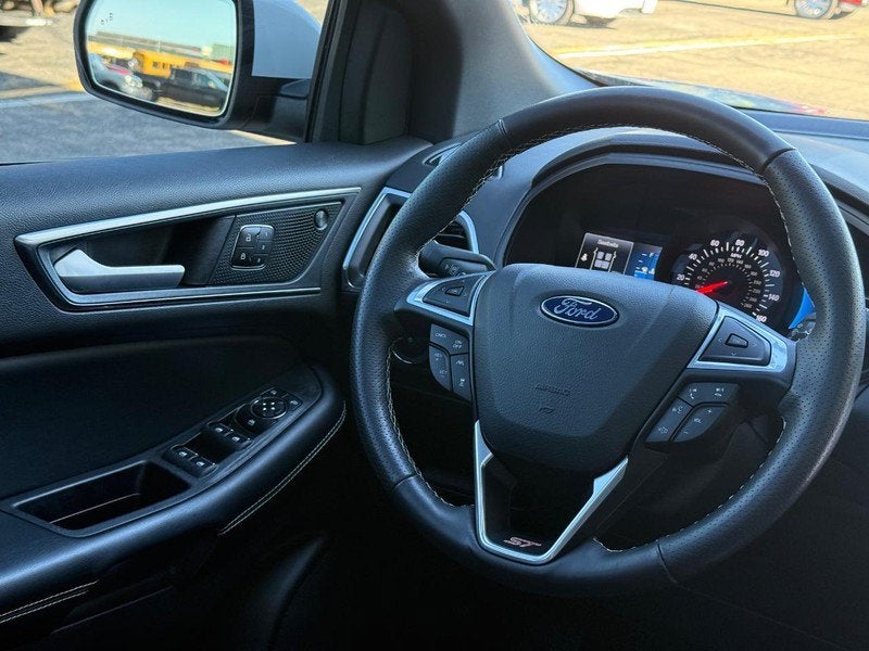 2024 Ford Edge ST Certified Near Waukesha