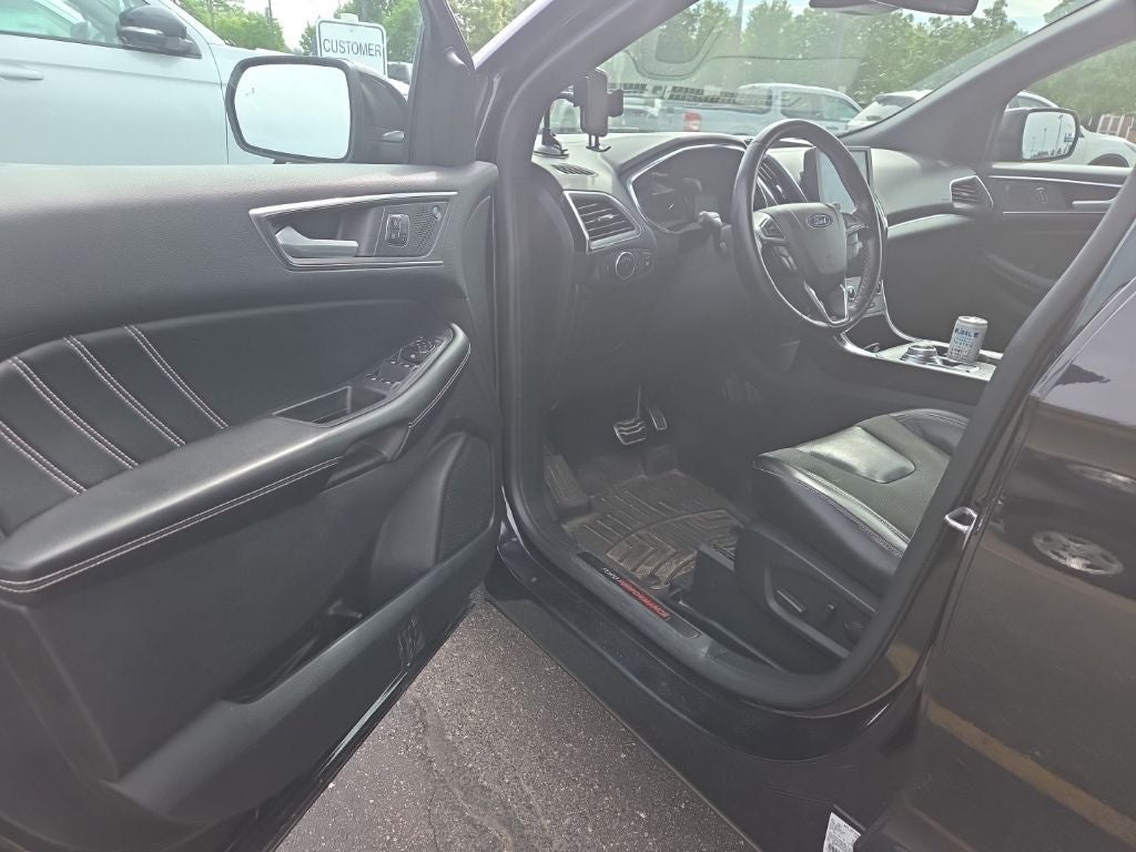 2021 Ford Edge ST