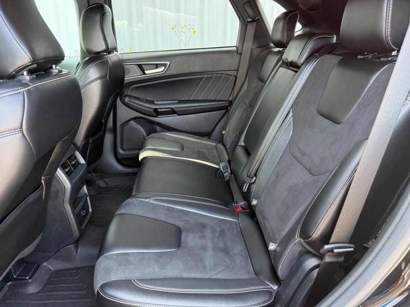 2021 Ford Edge ST