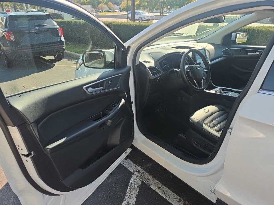 2024 Ford Edge SEL Certified Near Milwaukee