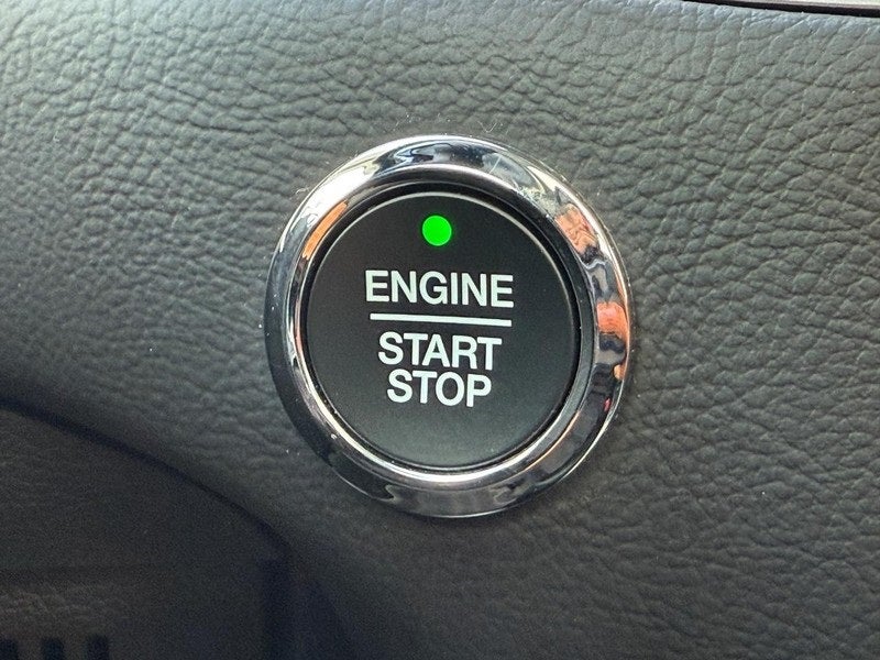 2024 Ford Edge SEL CERTIFIED NEAR JANESVILLE