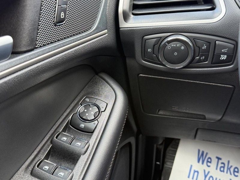 2024 Ford Edge SEL Certified AWD Near Janesville