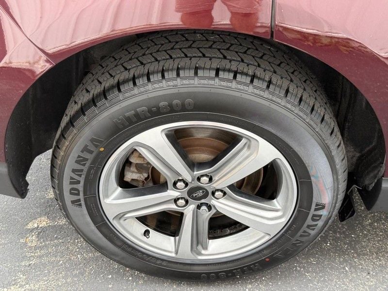 2024 Ford Edge SEL Certified Near Janesville