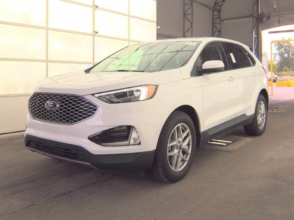 2024 Ford Edge SEL Certified Near Madison