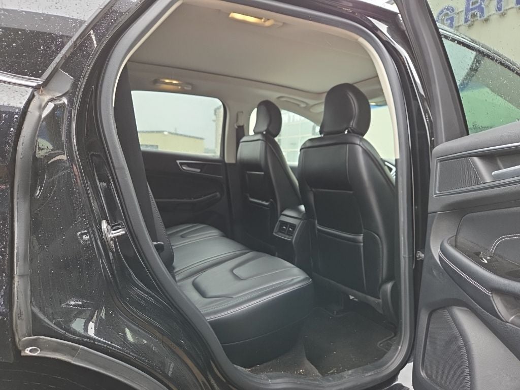 2018 Ford Edge Titanium Certified Near Janesville