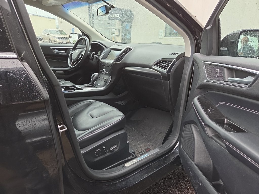 2018 Ford Edge Titanium Certified Near Janesville