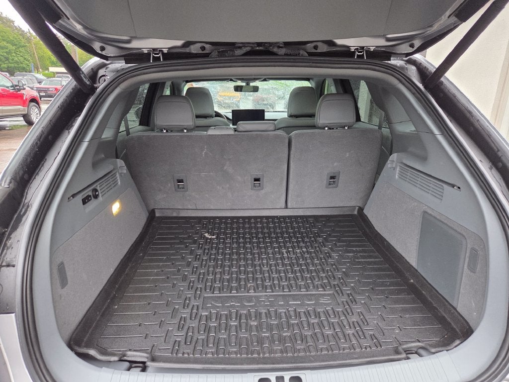2022 Lincoln Nautilus Reserve Reserve AWD Near Madison