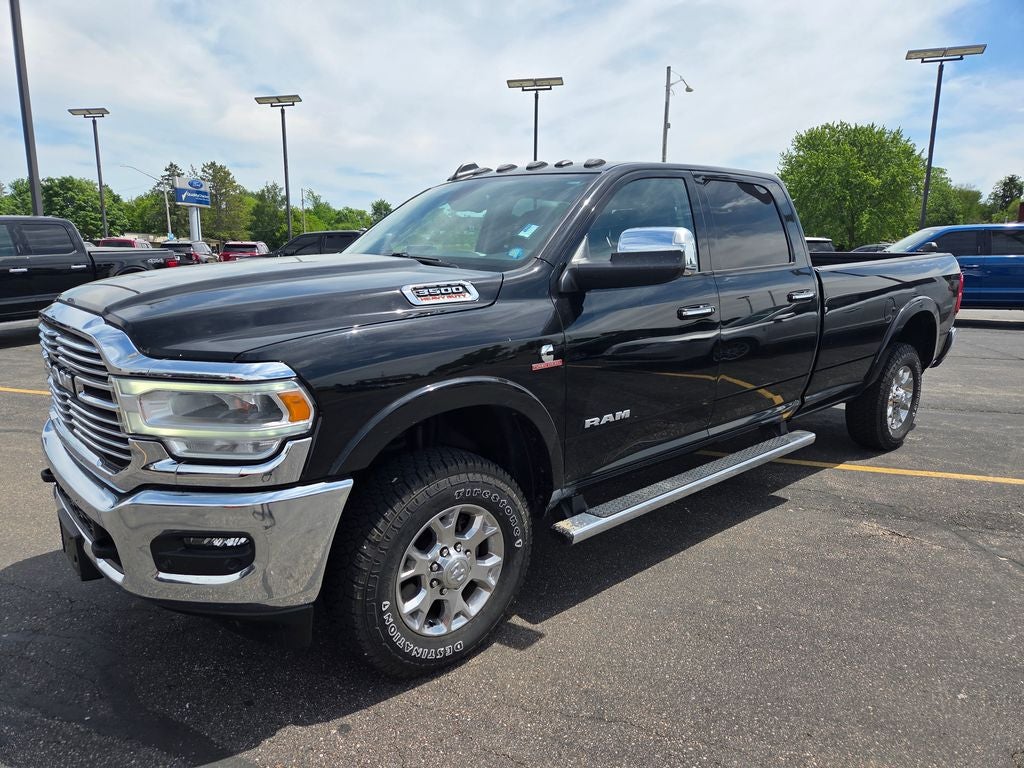 2021 RAM 3500 Laramie 8 FOOT BED