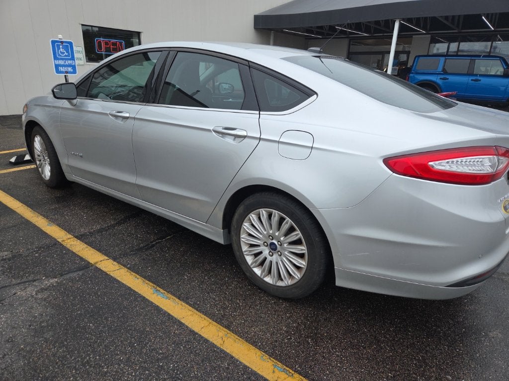 2014 Ford Fusion Hybrid SE