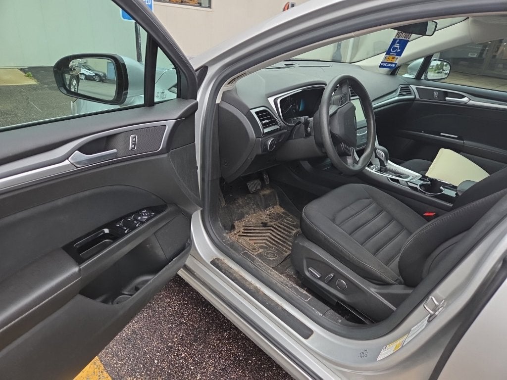 2014 Ford Fusion Hybrid SE
