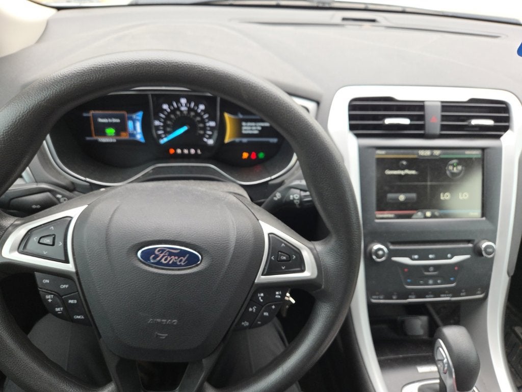 2014 Ford Fusion Hybrid SE