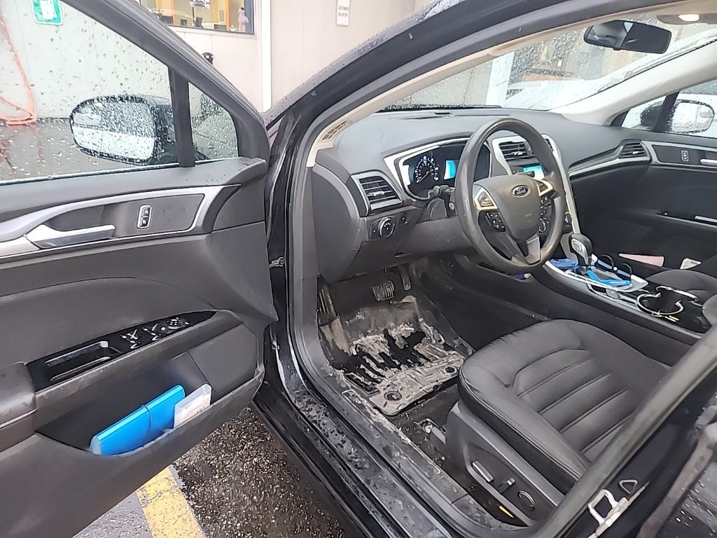 2014 Ford Fusion Hybrid SE