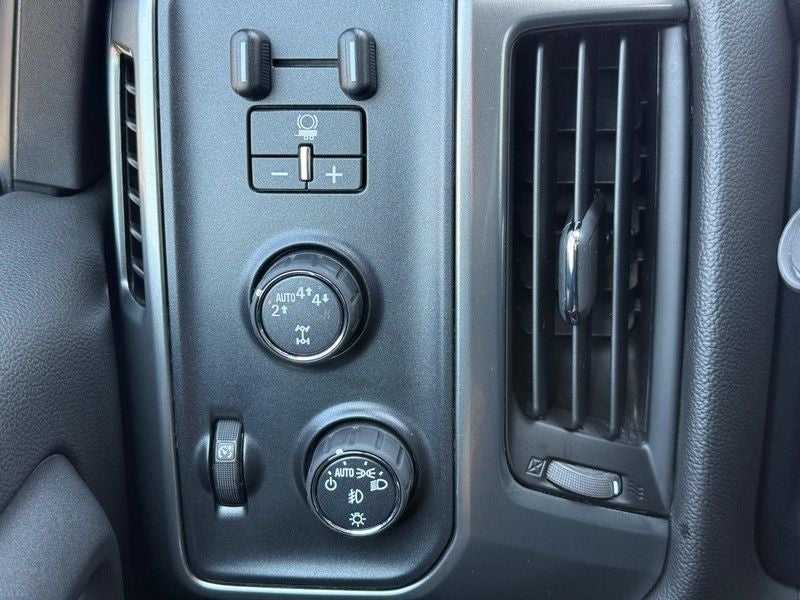 2017 Chevrolet Silverado 1500 LT LT2