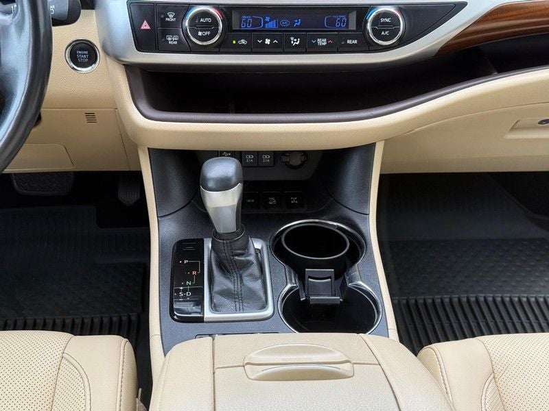 2019 Toyota Highlander Limited Platinum