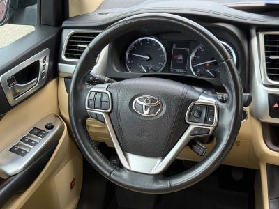2019 Toyota Highlander Limited Platinum