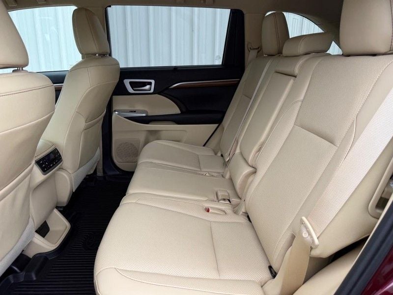 2019 Toyota Highlander Limited Platinum