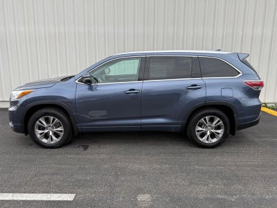 2015 Toyota Highlander XLE V6 3RD ROW SEAT SUV Near Milwaukee
