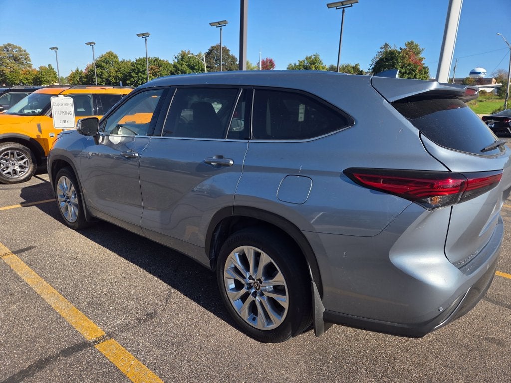 2023 Toyota Highlander Limited