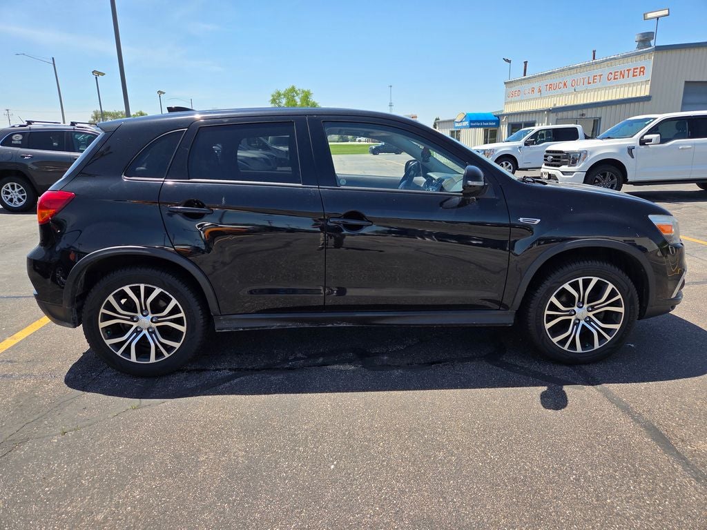 2019 Mitsubishi Outlander Sport 2.0 ES