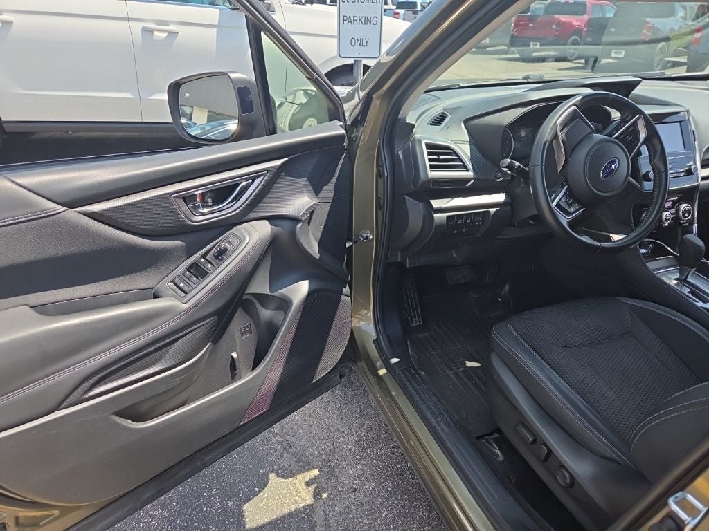 2024 Subaru Forester Premium