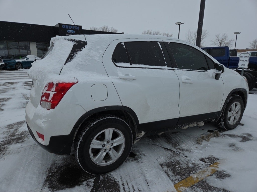 2022 Chevrolet Trax LS