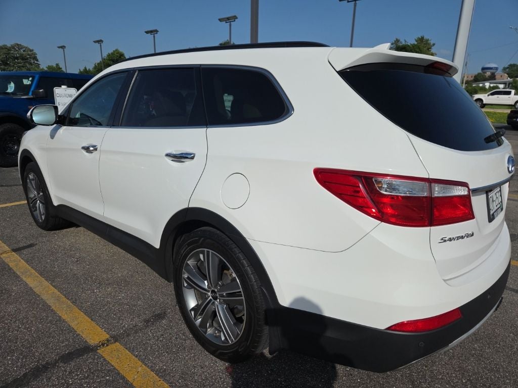 2016 Hyundai Santa Fe SE