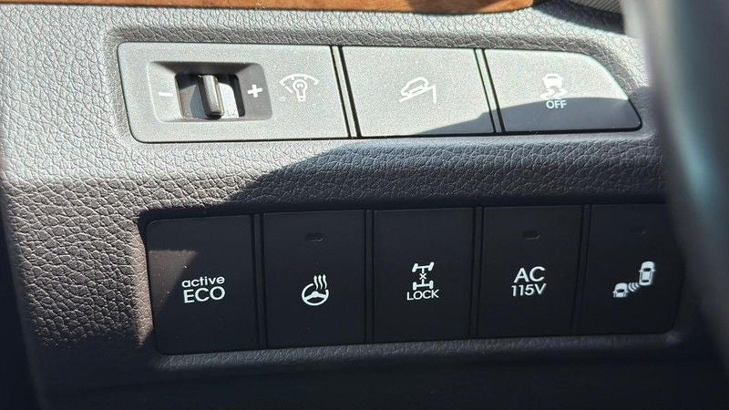 2016 Hyundai Santa Fe SE