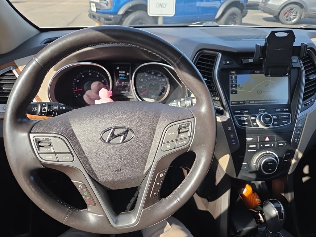 2016 Hyundai Santa Fe SE