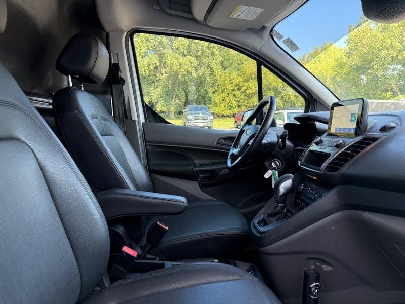 2022 Ford Transit Connect XL Near Milwaukee