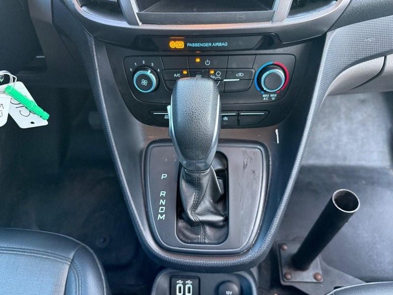 2022 Ford Transit Connect XL Near Milwaukee
