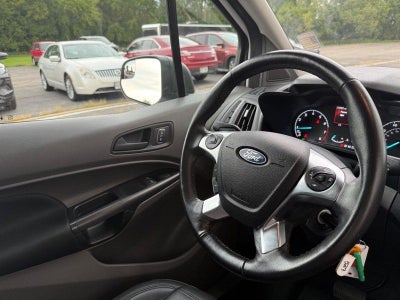 2022 Ford Transit Connect XL Near Milwaukee