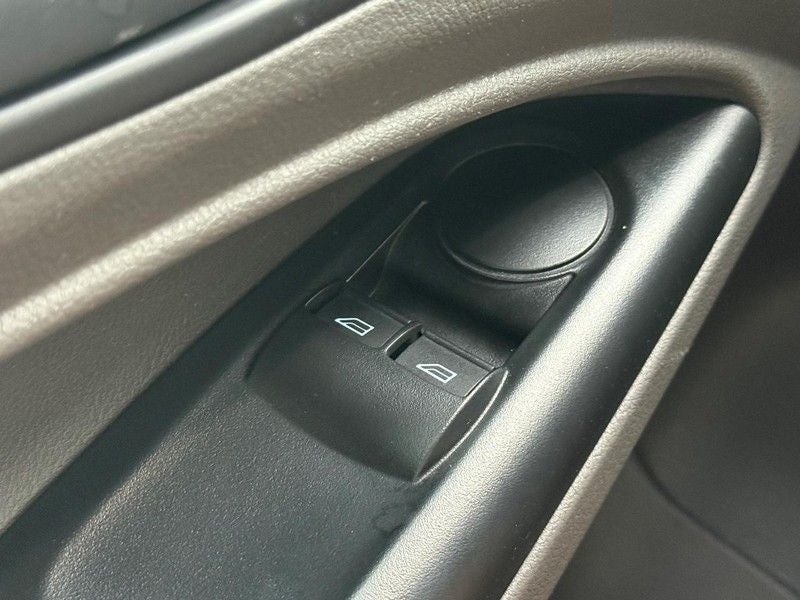 2022 Ford Transit Connect XL Near Milwaukee