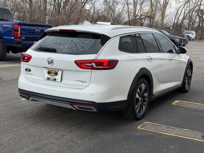 2018 Buick Regal TourX Essence TourX All Wheel Drive